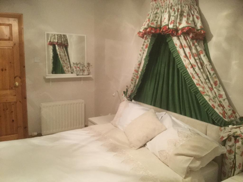 Five Oaks Bed & Breakfast Londonderry Ruang foto