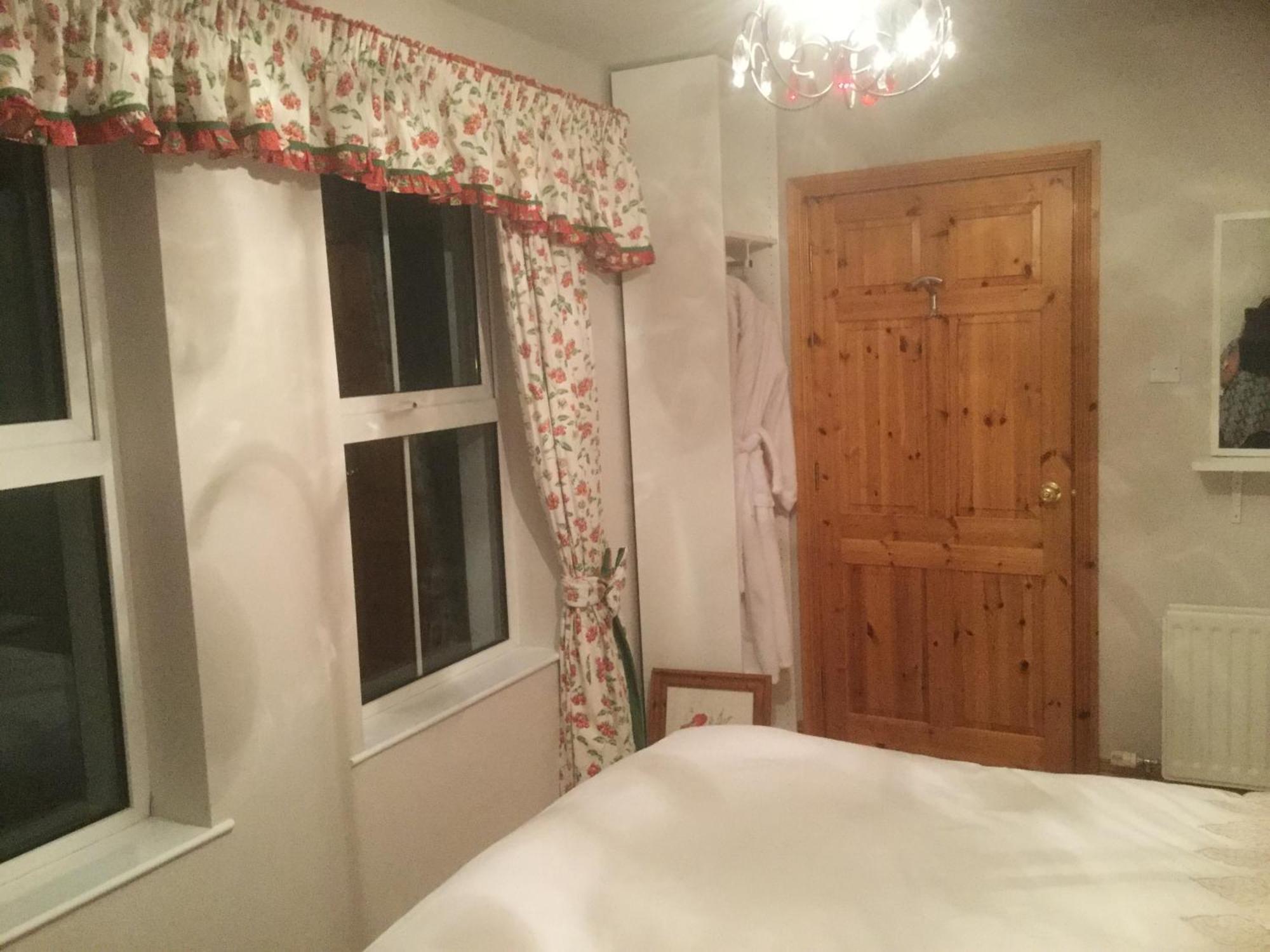 Five Oaks Bed & Breakfast Londonderry Ruang foto